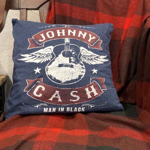 Handmade upcycled Johnny Cash T-shirt Pillow featuring Guitar - Picture 1 of 1